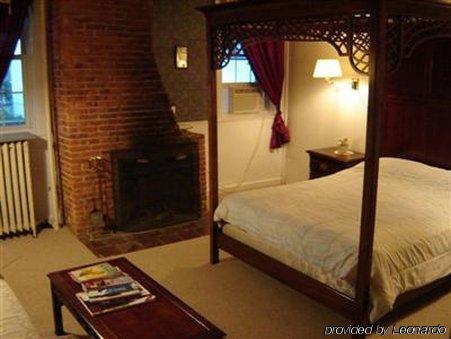 Peterborough Maplehurst Inn الغرفة الصورة