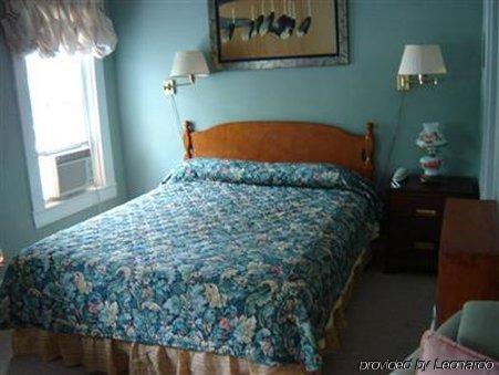 Peterborough Maplehurst Inn الغرفة الصورة